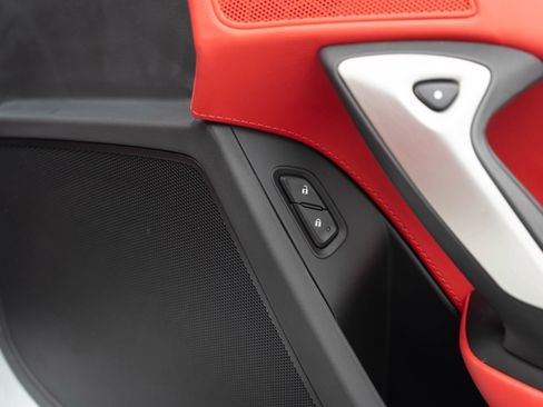 Used 2019 Chevrolet Corvette ZR1 RWD image 32