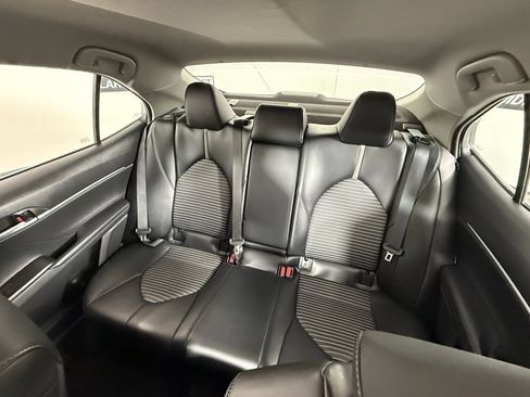 Used 2023 Toyota Camry SE image 27