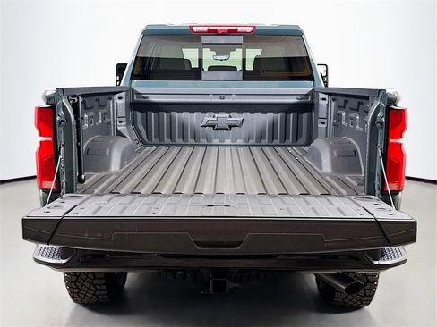 Certified 2025 Chevrolet Silverado 2500 ZR2 w/ Technology Package image 26