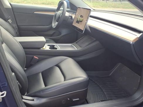 Used 2023 Tesla Model 3 Standard Range RWD image 19