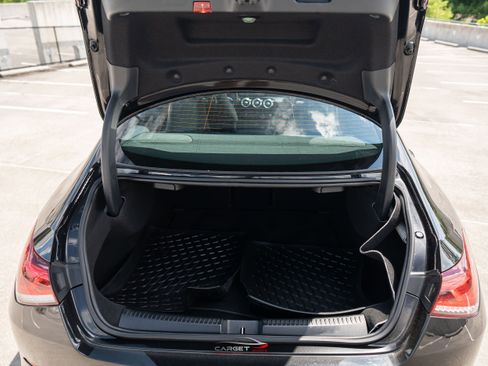 Used 2020 Mercedes-Benz CLA 250 4MATIC image 46