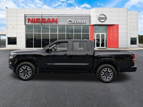 Certified 2024 Nissan Frontier SL w/ Technology Package image 6