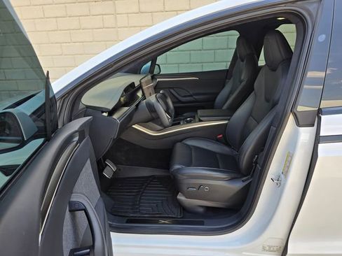 Used 2022 Tesla Model X Plaid AWD/4WD image 20