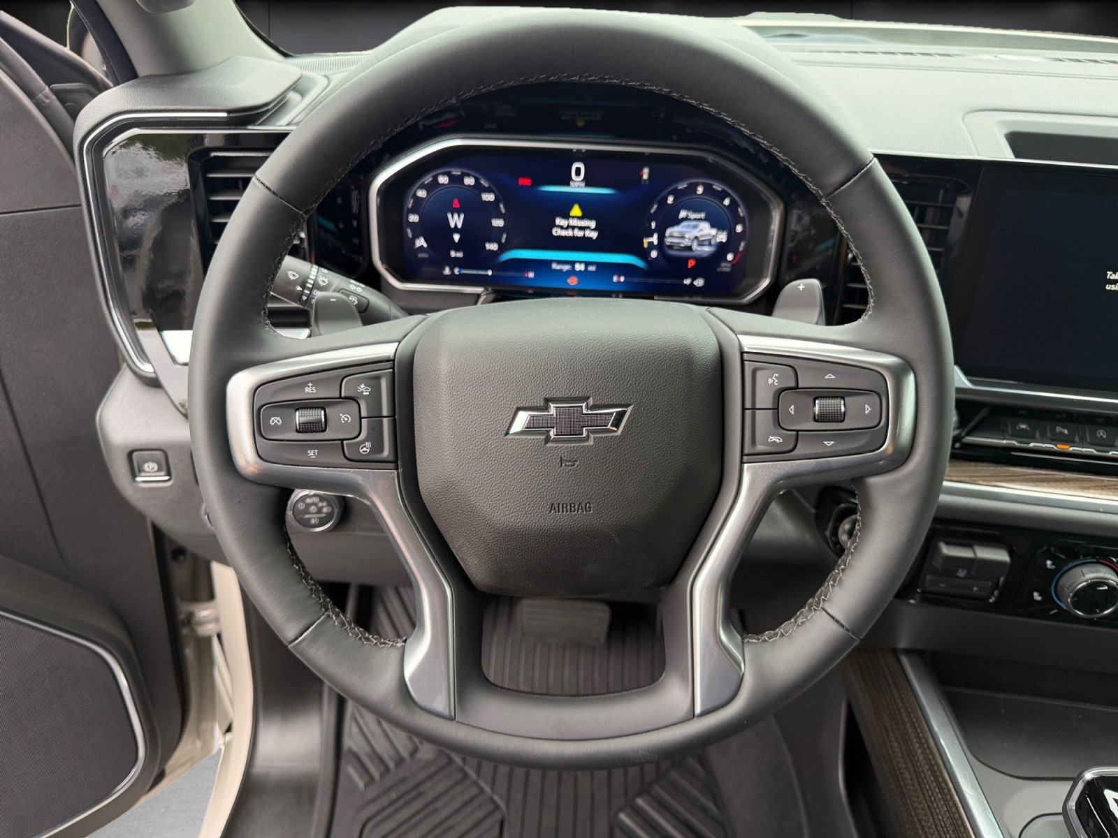 New 2026 Chevrolet Silverado 1500 RST w/ Dark Appearance Package AWD/4WD image 23