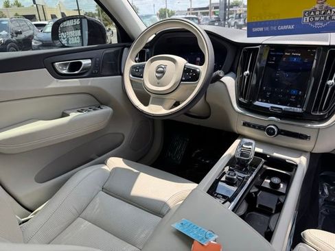 Used 2024 Volvo XC60 B5 Ultimate image 48