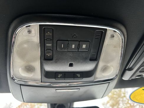 Used 2015 Dodge Charger R/T w/ Plus Group image 23