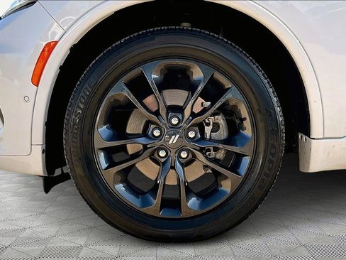 Used 2024 Dodge Durango R/T w/ Blacktop Package AWD/4WD image 9