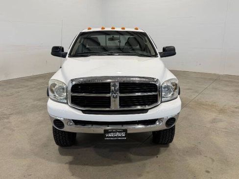 Used 2007 Dodge Ram 3500 Truck ST w/ Trailer Tow Group AWD/4WD image 4