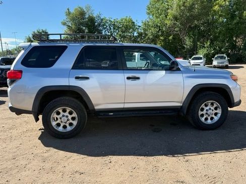 Used 2011 Toyota 4Runner Trail AWD/4WD image 6