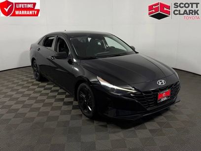 Used 2022 Hyundai Elantra SEL w/ Convenience Package