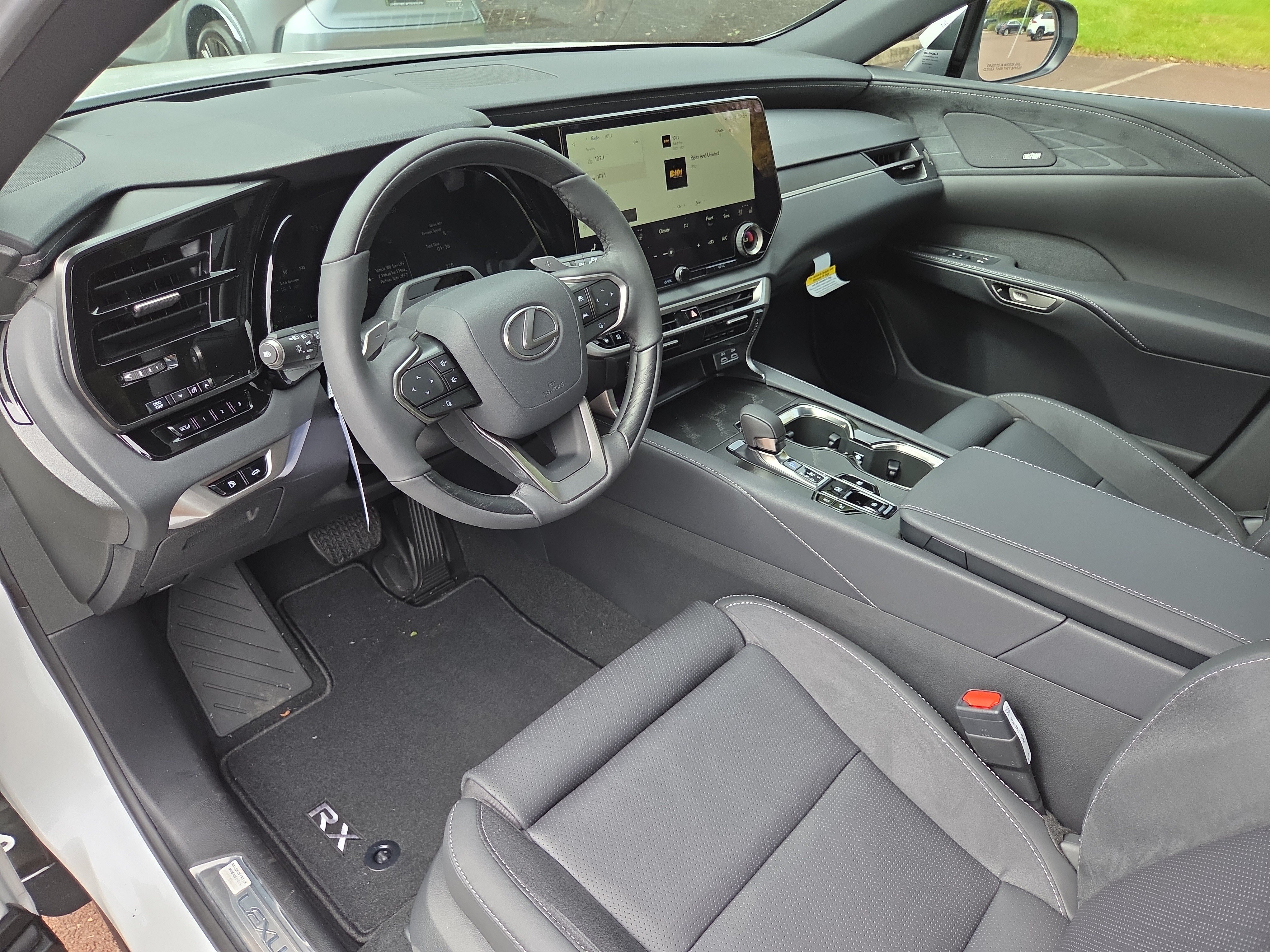 New 2026 Lexus RX 350 AWD/4WD image 9