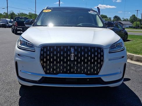 Used 2024 Lincoln Corsair Grand Touring w/ Equipment Group 302A AWD/4WD image 2