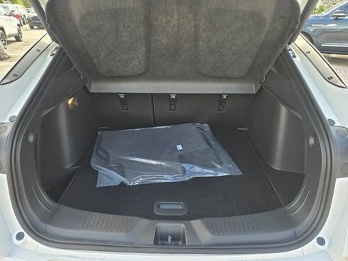 New 2026 Buick Envista Avenir FWD image 16