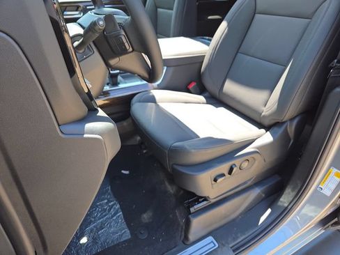 New 2026 GMC Sierra 1500 Elevation w/ Elevation Premium Package AWD/4WD image 31