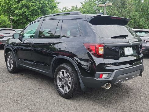 Certified 2023 Honda Passport TrailSport image 4
