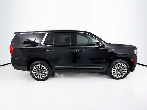 Used 2024 GMC Yukon Denali Ultimate image 8