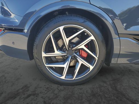 New 2027 Audi SQ6 e-tron Premium Plus AWD/4WD image 5