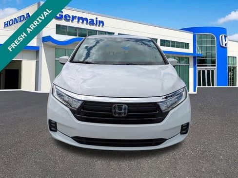 Used 2024 Honda Odyssey Touring image 9