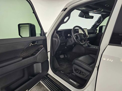 Used 2024 Lexus GX 550 w/ Accessory Package (Z1) AWD/4WD image 21