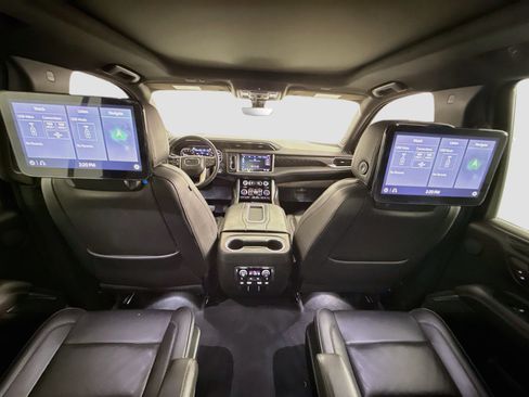 Used 2021 GMC Yukon Denali w/ Denali Premium Package AWD/4WD image 44