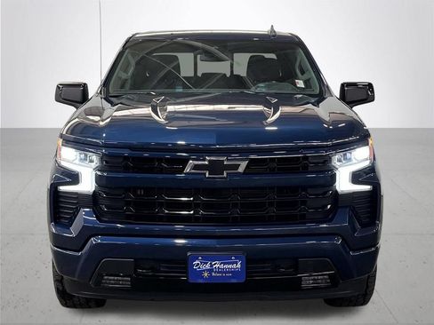 Used 2022 Chevrolet Silverado 1500 RST w/ Convenience Package II AWD/4WD image 4