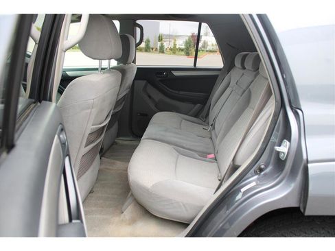 Used 2004 Toyota 4Runner Sport AWD/4WD image 12