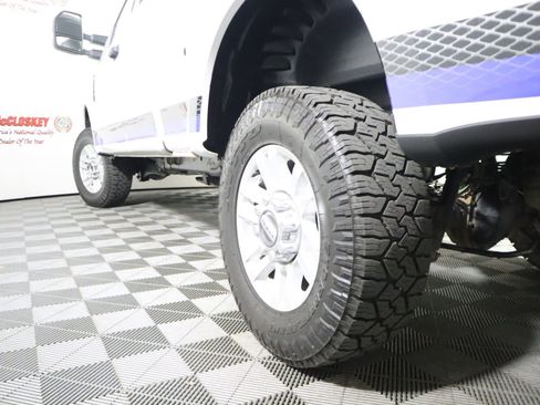 Used 2018 Ford F350 XLT w/ XLT Value Package image 10