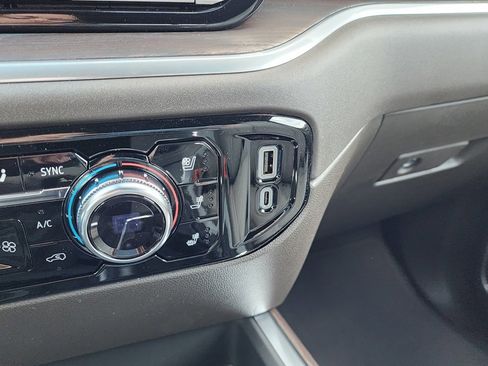 New 2026 GMC Sierra 1500 SLT w/ SLT Premium Plus Package image 30