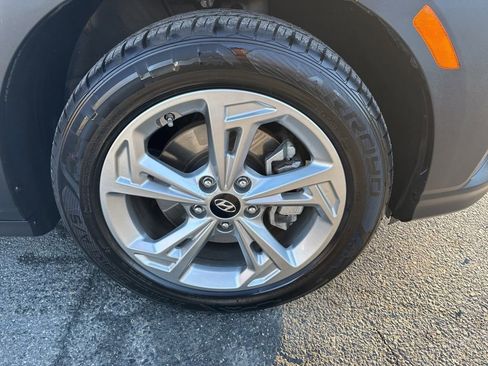 Used 2023 Hyundai Kona SEL image 12