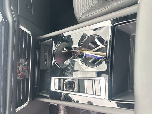 New 2026 Volkswagen Atlas SE AWD/4WD image 17