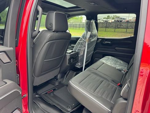 New 2025 GMC Sierra 1500 AT4X AWD/4WD image 21