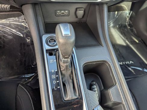 Used 2021 Nissan Sentra SV w/ Lighting Package image 14