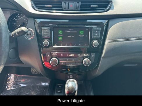 Used 2019 Nissan Rogue SL w/ Premium Package FWD image 11