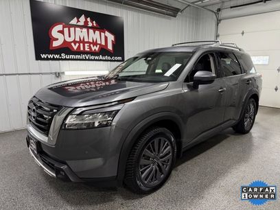 Used 2022 Nissan Pathfinder SL w/ SL Premium Package