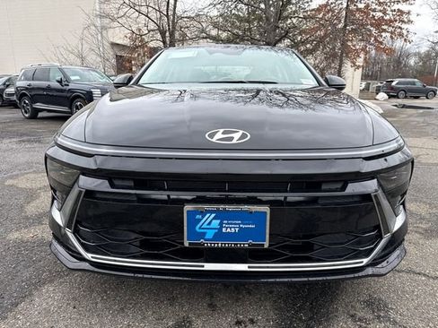 New 2026 Hyundai Sonata SEL FWD image 2