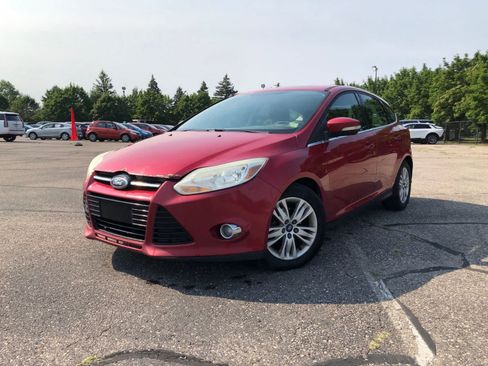 Used 2012 Ford Focus SEL FWD image 1