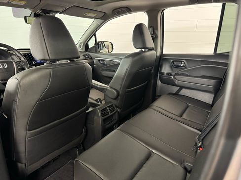 Used 2023 Honda Ridgeline RTL-E image 34