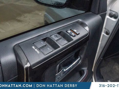 Used 2021 Toyota 4Runner TRD Off-Road Premium w/ Moonroof Package AWD/4WD image 16