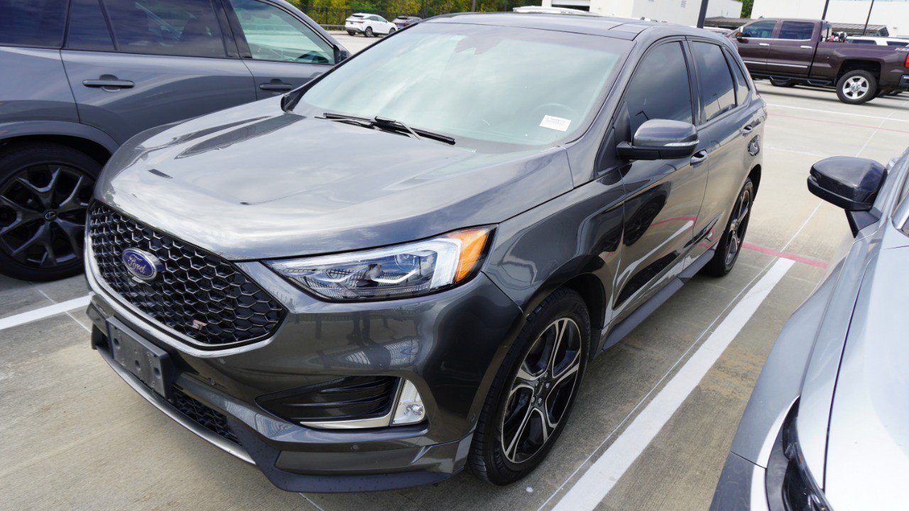 Used 2019 Ford Edge ST w/ Equipment Group 401A AWD/4WD image 4
