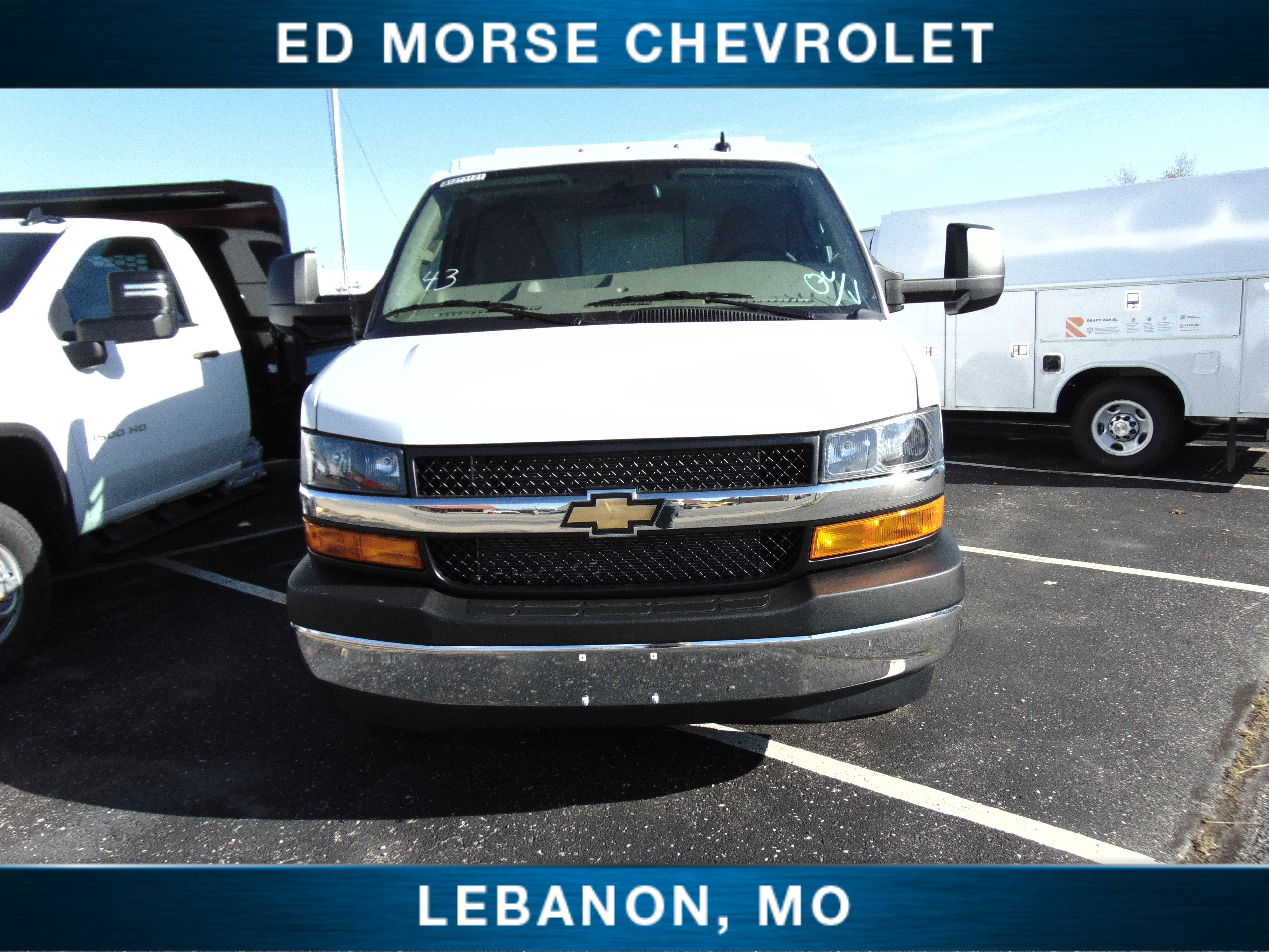 New 2025 Chevrolet Express 3500 w/ Power Convenience Package RWD image 3