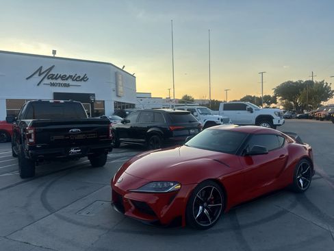 Used 2021 Toyota Supra Premium w/ Driver Assist Package RWD image 1