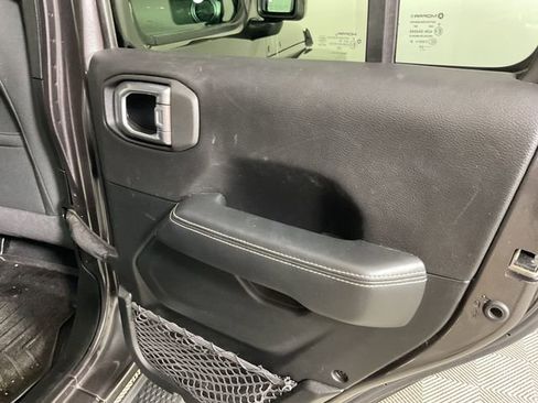 Used 2020 Jeep Wrangler Unlimited Sahara w/ Safety Group image 17