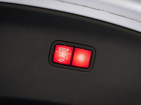 Used 2019 Mercedes-Benz AMG GT 63 S w/ Driver Assistance Package image 34