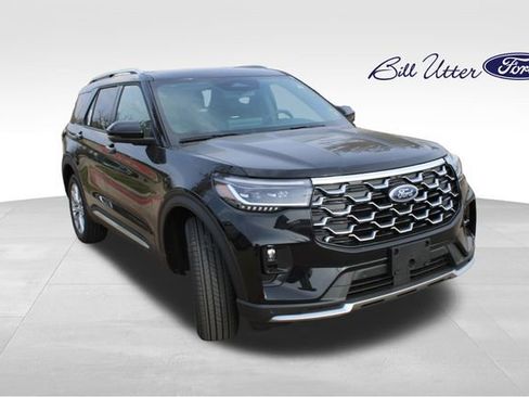 New 2026 Ford Explorer Platinum image 2