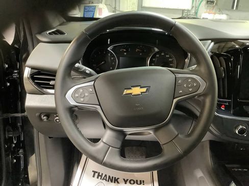 Used 2023 Chevrolet Traverse LT AWD/4WD image 21