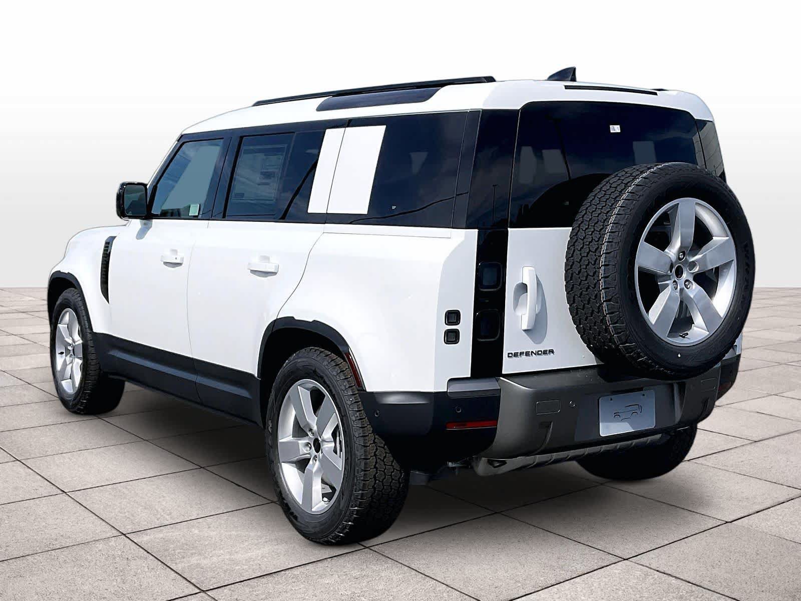 New 2026 Land Rover Defender 110 S AWD/4WD image 3