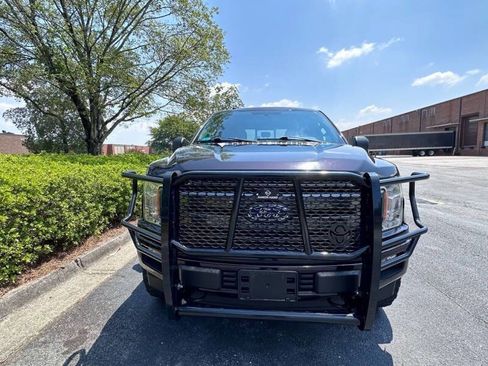 Used 2018 Ford F150 XLT w/ Equipment Group 302A Luxury image 4