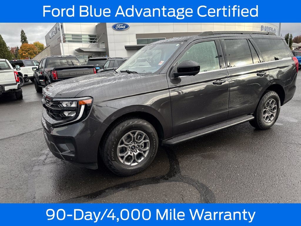 Certified 2025 Ford Expedition Active AWD/4WD image 3