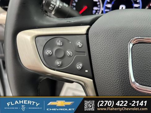 Used 2023 GMC Acadia Denali w/ Denali Technology Package FWD image 25