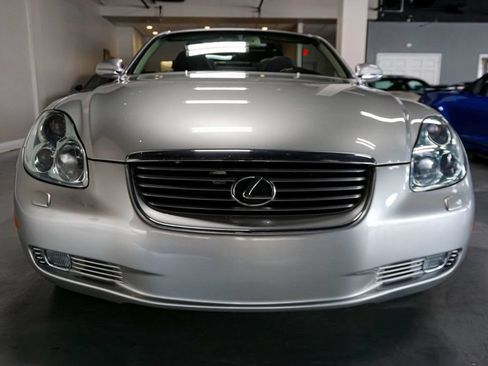 Used 2004 Lexus SC 430 Convertible RWD image 74